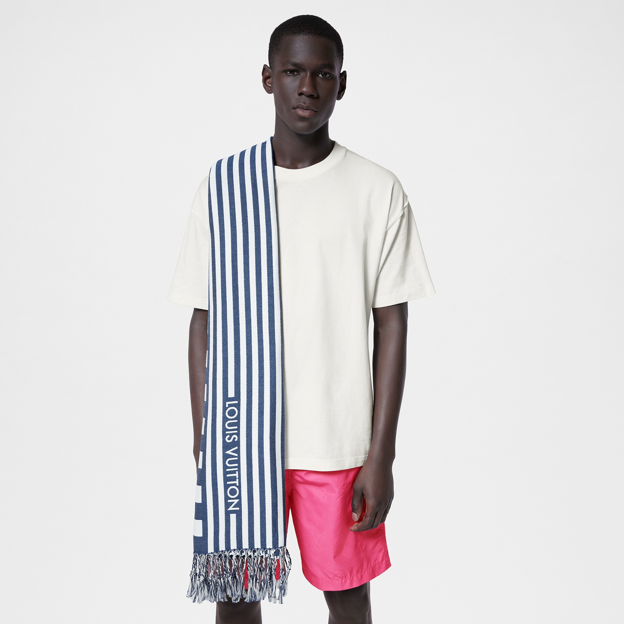 LV Graphical Beach Blanket S00 - Men - Accessories | LOUIS